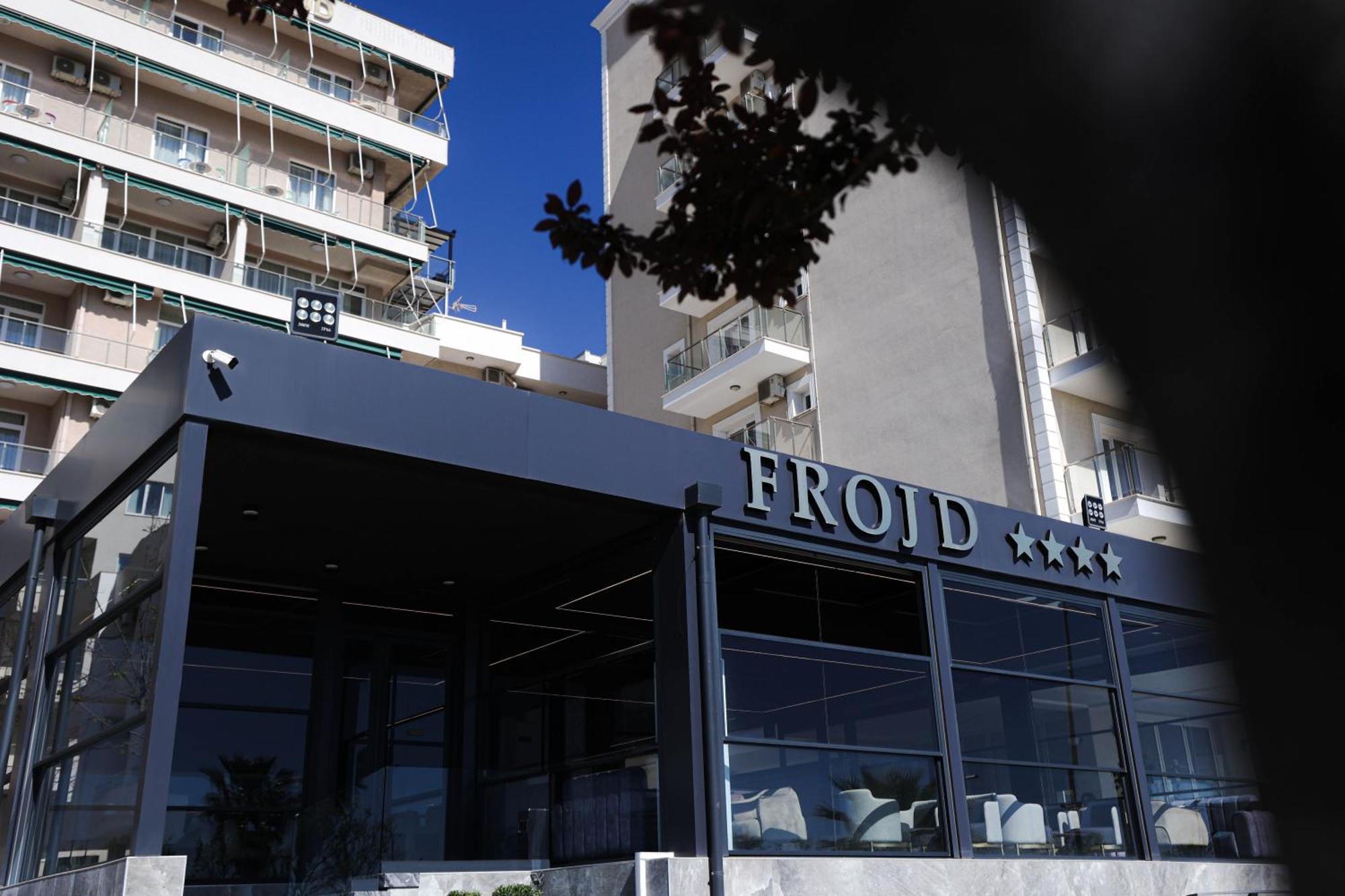 Hotel Frojd - Beach Front Resort Shengjin Bagian luar foto
